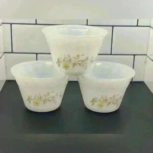 Vintage 1970s Set of 3 Milk Glass Indopal Ramekins / Custard Cups Pastel Flowers